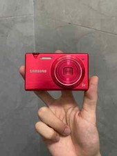 Samsung MV800 Flip-out Selfie