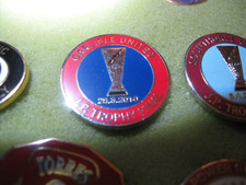 RARE OLD 2010 CARLISLE UNITED FOOTBALL CLUB ENAMEL BROOCH PIN BADGE