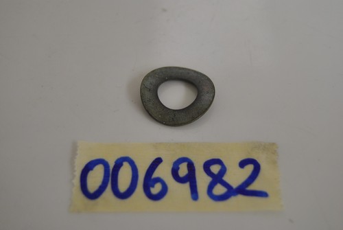 Clutch side washer crankshaft