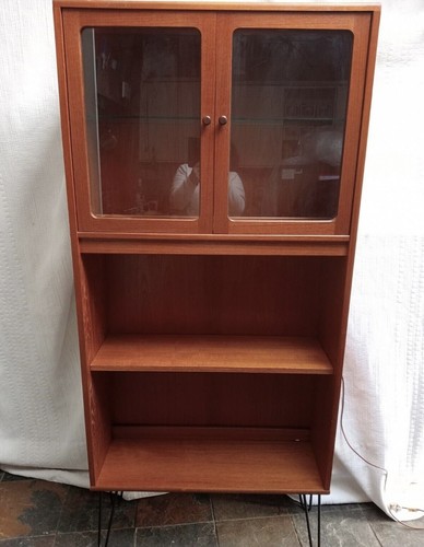 Plan mid century bookcase on - g,