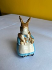 Beswick Beatrix Potter Mrs Rabbit and Bunnies Figurine 1976