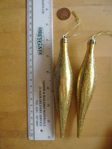 Long teardrop christmas - long,