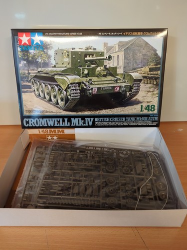 Tamiya 32528 cromwell iv - tamiya,