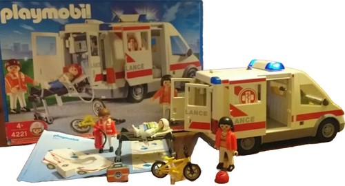 Playmobil 4221 ambulance