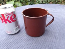 Post WW2 British W.D. (War department) Military Issue Brown Enamel Mug /Cup 1952