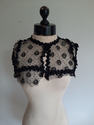 Antique flapper 1920s capelet - 1920s,