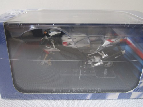 Atlas aprilia rsv 1000r - atlas, 1/24