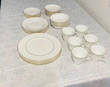 Wedgwood Signet Gold Bone