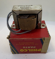 Philco 32-8786-1 Output