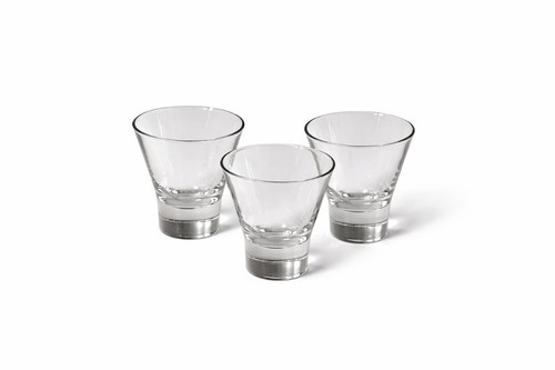 See three whisky - whisky,