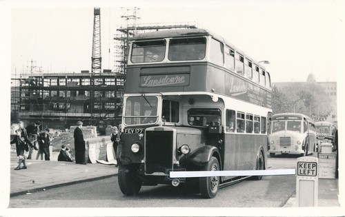 266 bus photo ex united - 266,