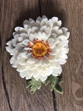 Handmade felt brooch flower brooch pin