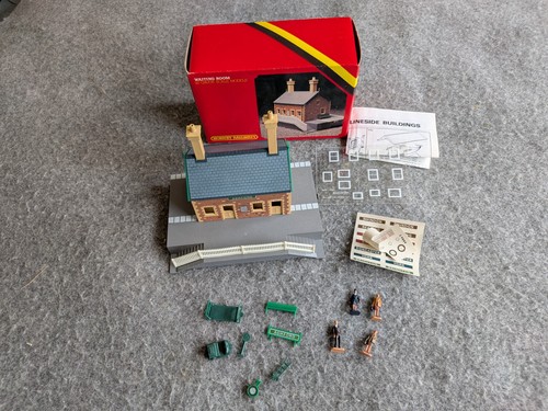 Hornby r511 waiting - waiting, +