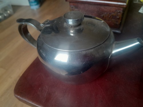 Silver polished metal tea - polished,
