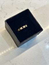 18Ct Yellow Gold Sapphire &