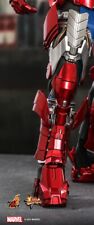 Hot Toys Iron Man 2 Right Leg