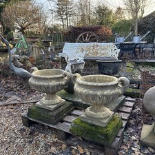 Pair of large composition