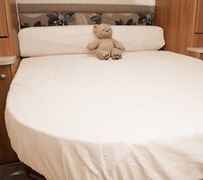 Bessacarr 645 Island+Bolster