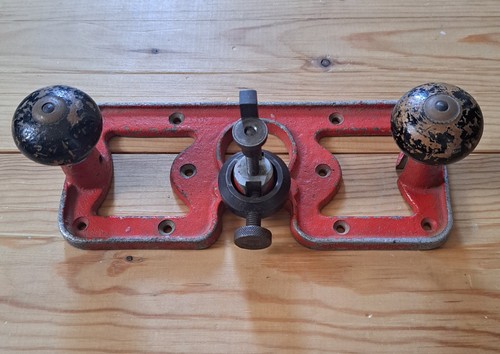 Router plane - router,