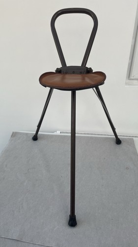 Vintage hill rest - vintage, hill-rest-seat