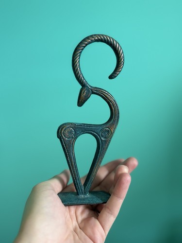 Greek geometric bronze - geometric,