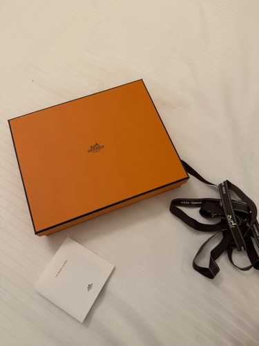 Authentic hermès orange - authentic,