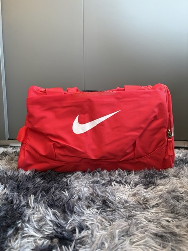 Red nike duffle gym bag - /,