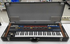 Roland Juno-6 Analog Keyboard Synthesizer w/Hard Case *Power lamp malfunction