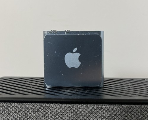 Apple ipod shuffle 4th gen - apple,