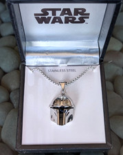 Star Wars : Official Boba Fett / Mandalorian - Helmet Pendant Necklace - Silver