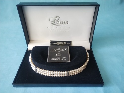Lotus royale pearl choker - lotus,