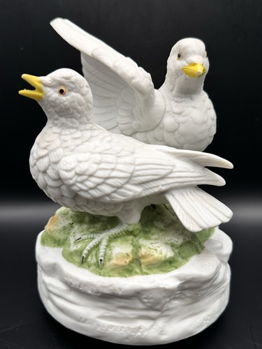 Vintage maruho music box white - maruho,