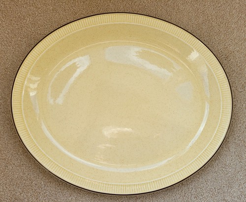 Poole pottery broadstone - pottery,