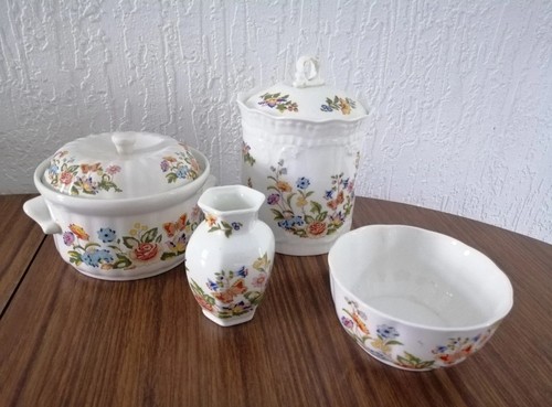 Vintage aynsley cottage - vintage,