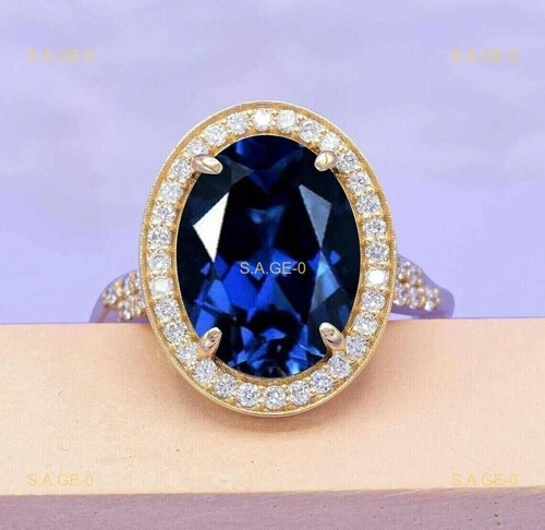 Oval natural sapphire - 4.37,