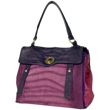 YVES SAINT LAURENT Muse to