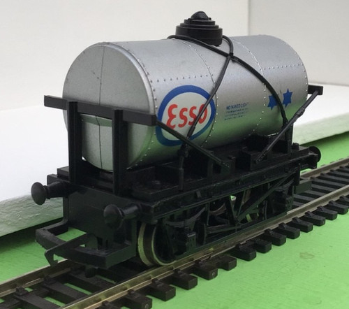 Hornby gauge r713 esso - oo,