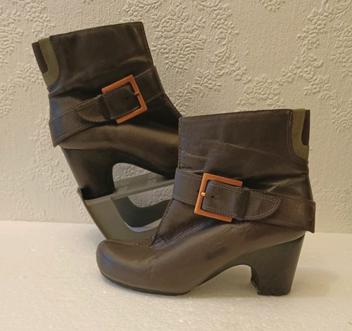 Clarks ladie brown leather - brown,