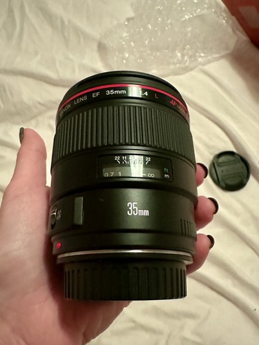 Canon 35mm l - f1.4,
