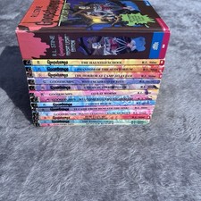 Bundle goosebumps books - books, r.l
