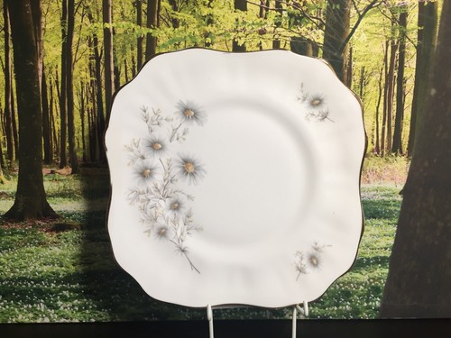 Cake plate with thistle irish - cake,