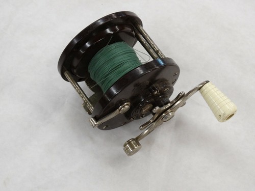 Vintage penn reel - penn,