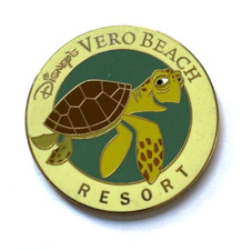 Disney Pin Badge Disney's Vero Beach Resort - Finding Nemo Crush