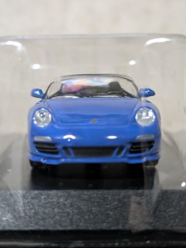 Kyosho porsche 5 - 1/64,