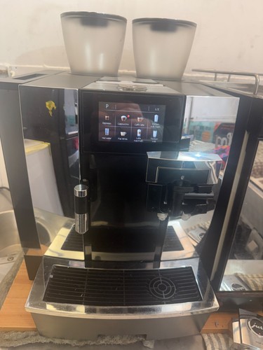 Jura giga x8c gen - jura, ii