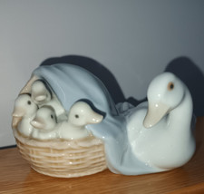 Lladro rare Mother Duck & 4