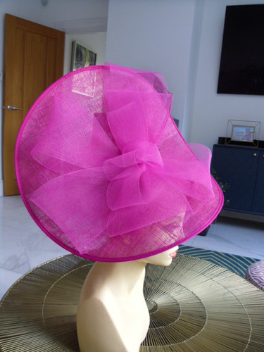 High sitting cerise - high,