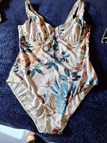 Next underwired swimming - next,