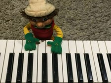 KORG KRONOS 61  KORG M3 61 73  REPLACEMENT KEYS --SET OF 12-- BARGAIN  SPRINGS