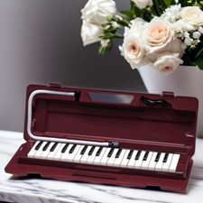 Yamaha Pianica P-37D Keyboard